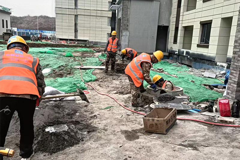 万悦园项目：立冬时节施工忙